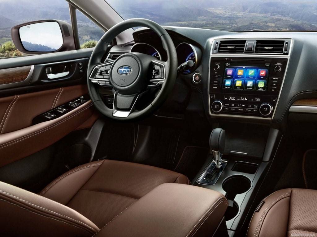 Новое воплощение Subaru Legacy 2018