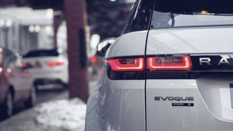 Стала известна цена Range Rover Evoque 2020 года