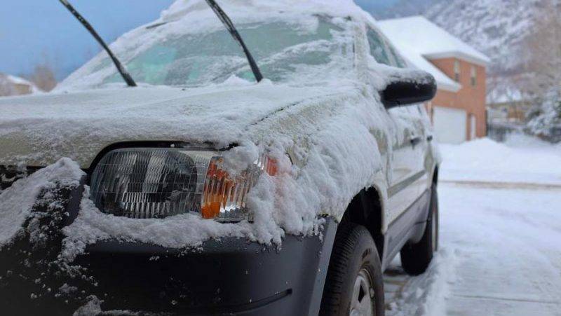 Навредить автомобилю в мороз очень просто, так что следует быть осторожным. 