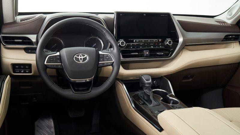 Kia Telluride против Toyota Highlander: свежесть и крайняя сдержанность