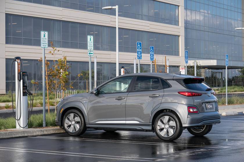 Новый электрокроссовер 2020 Hyundai Kona EV какой он