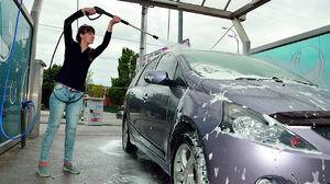 Как качественно и дешево помыть машину на автомойке самообслуживания