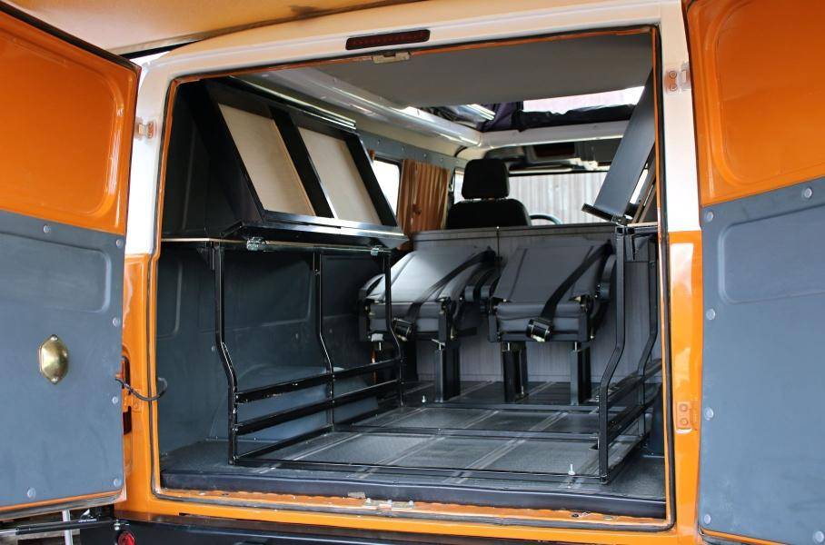 «Буханку» превратили в комфортный автодом и продают за четыре миллиона рублей
